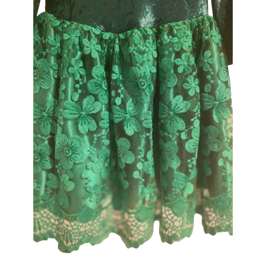 EMERALD FLOWER | Emerald Green Velvet & Lace A-Line Dress
